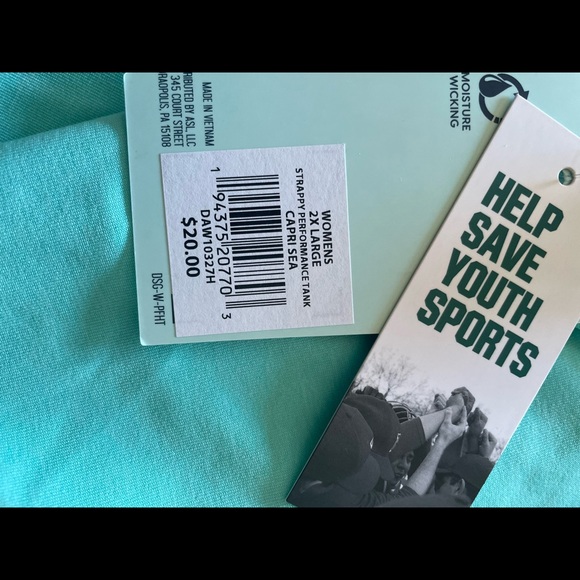 Dick’s Sporting Goods tank top - Picture 6 of 6